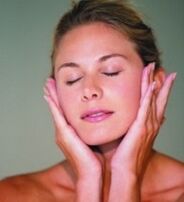 масажа на кожата за подмладување
